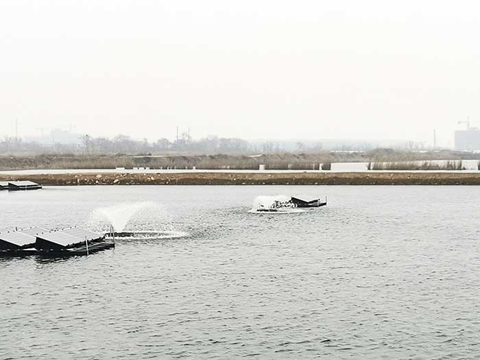 太陽能曝氣機(jī)